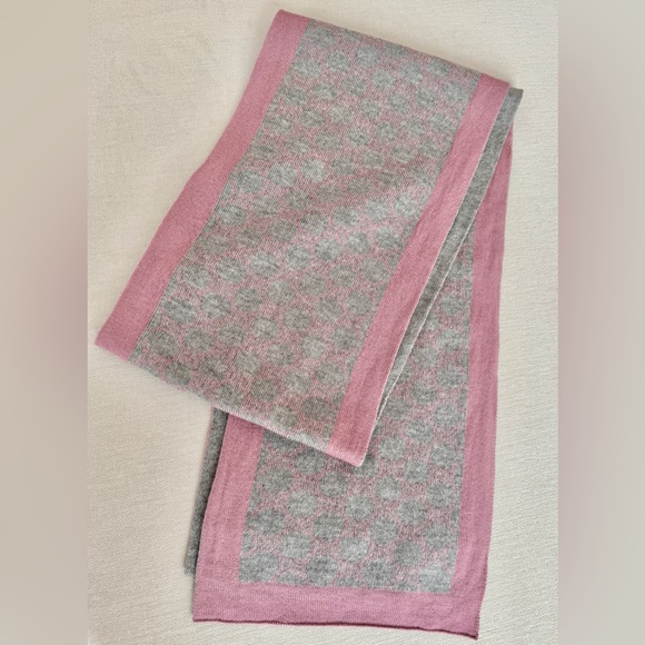 Gucci 100% Wool Double Sided Scarf - Picture 1 of 4